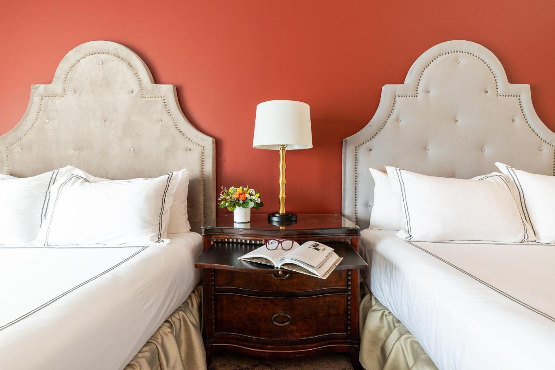 Old Stone Inn Boutique Hotel Niagarawatervallen Buitenkant foto